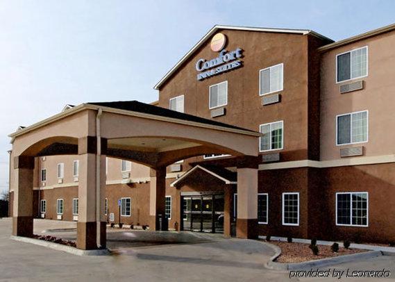 Comfort Inn & Suites Near Bethel College Newton Esterno foto