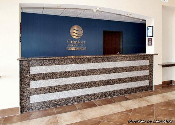 Comfort Inn & Suites Near Bethel College Newton Interno foto
